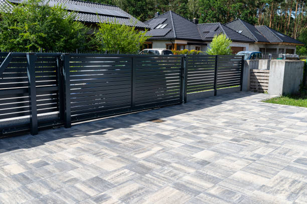 Best Interlocking Driveway Pavers  in Livonia, MI